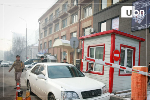 Ирэх онд нийслэлийн 22 байршилд авто зогсоол байгуулах асуудлыг дэмжлээ